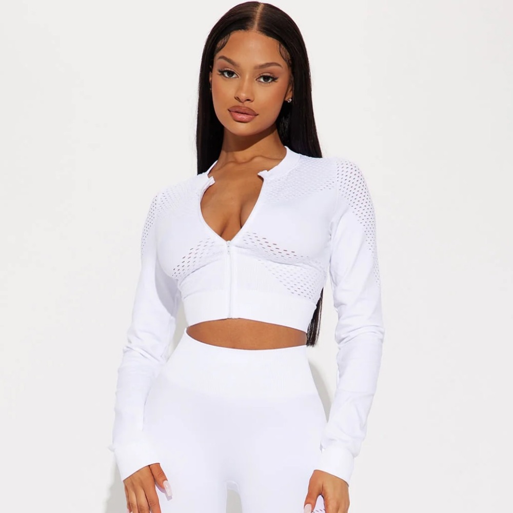 Nova Sport White Sports Jacket for Gym - new with tags